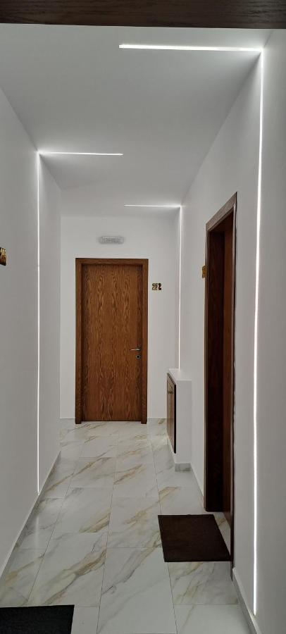 Vladimir Estate Hotel Gjirokaster Exterior photo
